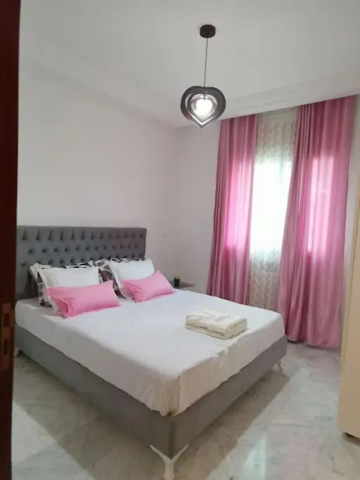 Beautiful Apartment In Lac2 1 Min Away From Tunisia Mall